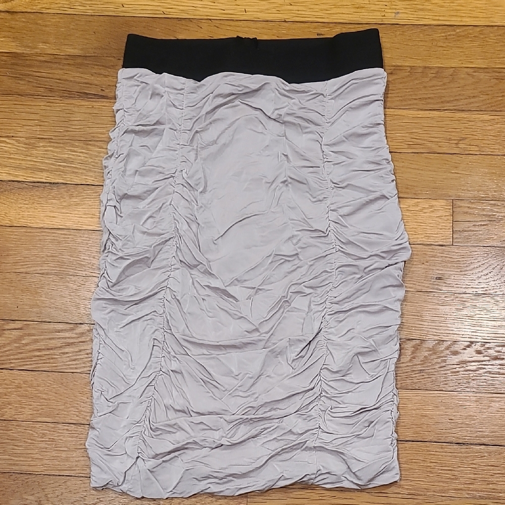 H&M- Runched Pencil Midi Skirt